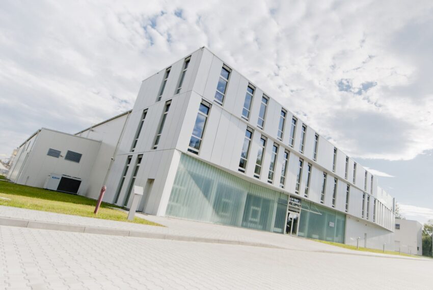WB Composites Center