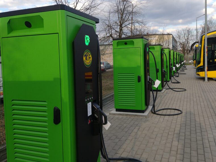 AREX wspiera niskoemisyjny transport we&nbsp;Włocławku